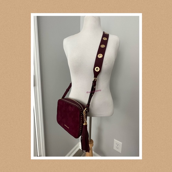 MICHAEL KORS Brooklyn Camera Bag - Picture 2 of 8